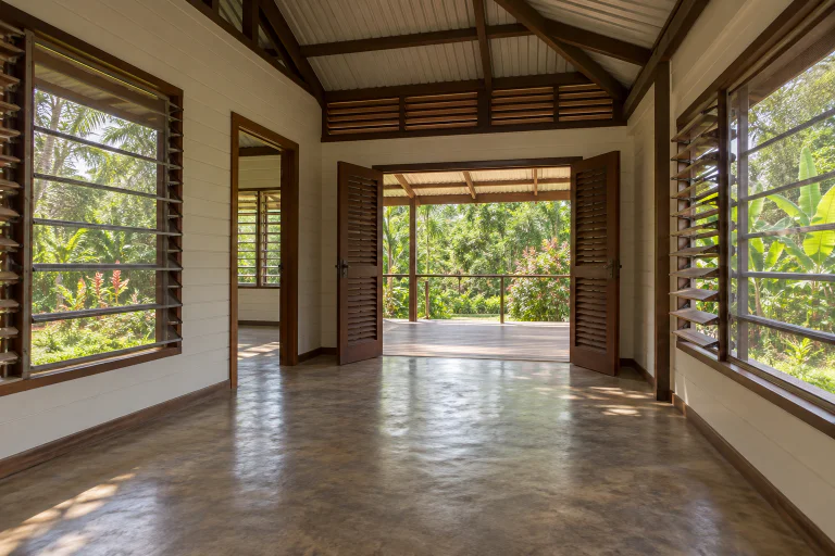 Ombre et air : les bases du confort tropical — Guyane