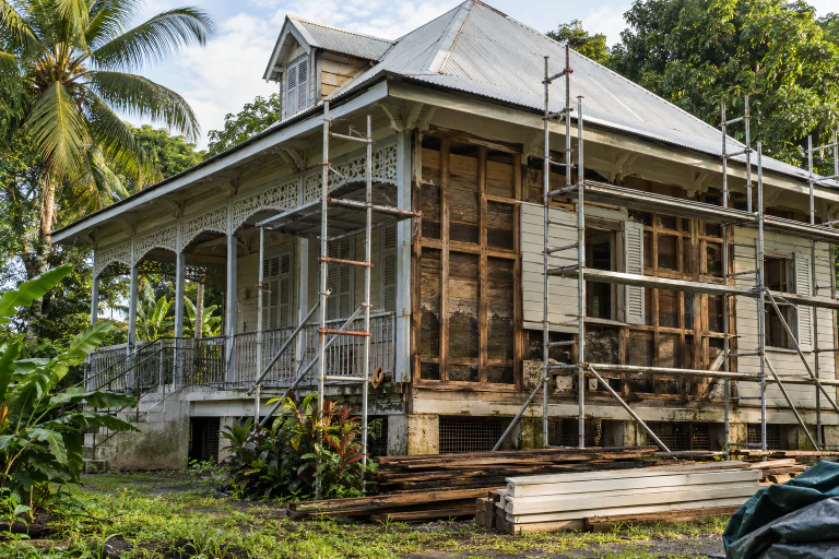 Rénover en climat équatorial humide — Guyane