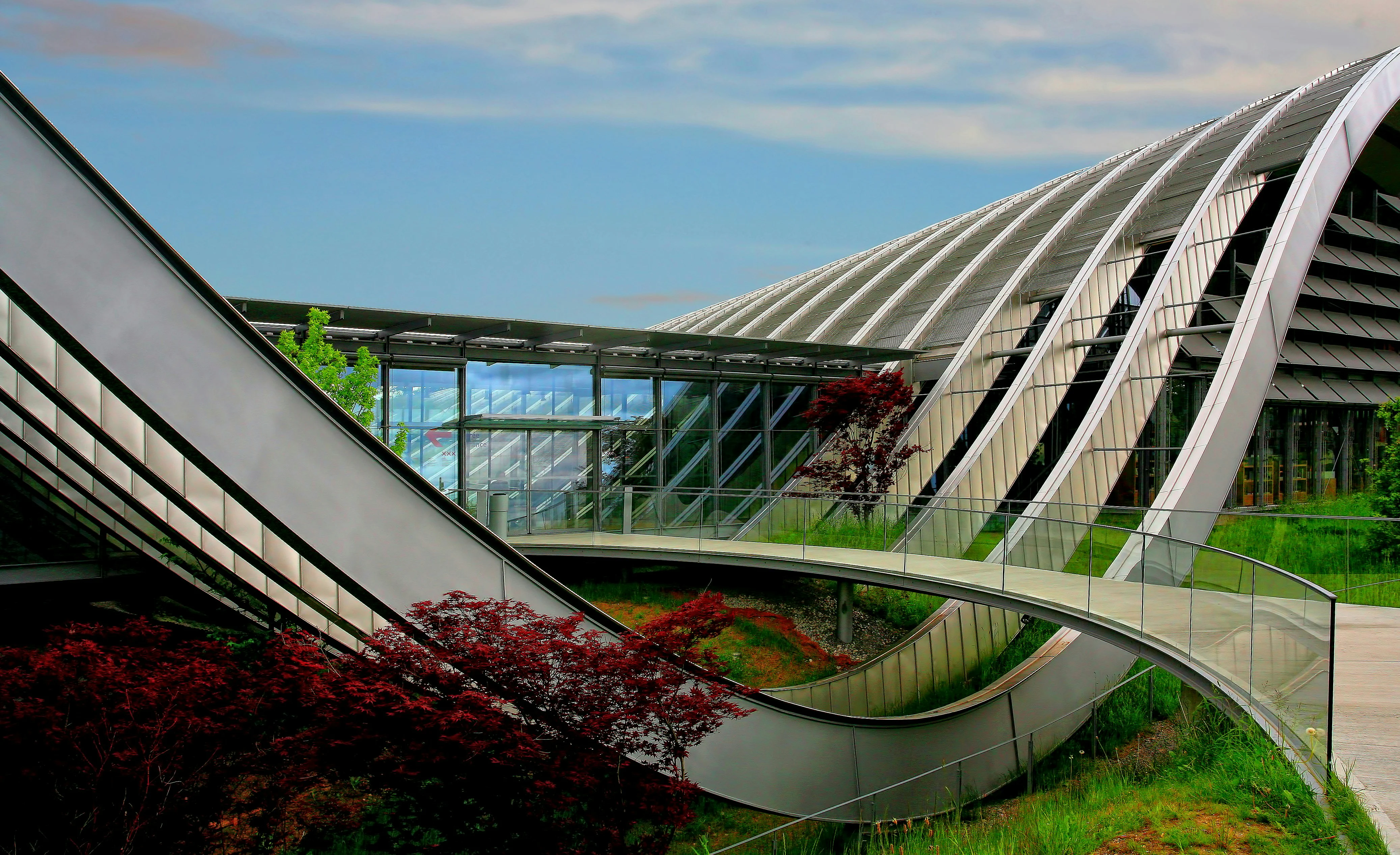 Photographie d’architecture illustrant les formes et les volumes bâtis